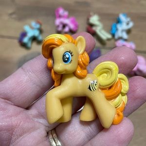Lot of 7 different my little pony figures